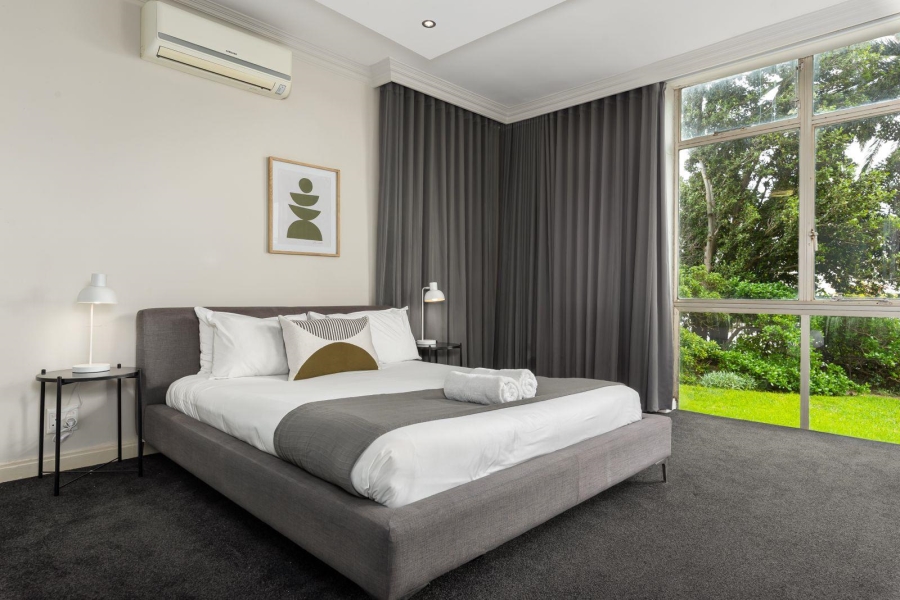 To Let 2 Bedroom Property for Rent in Camps Bay Western Cape